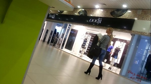 Kessaħ flieles fis-supermarket.